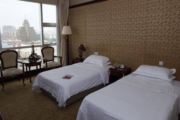 Xin Shi Dai Hotel (Yantai)